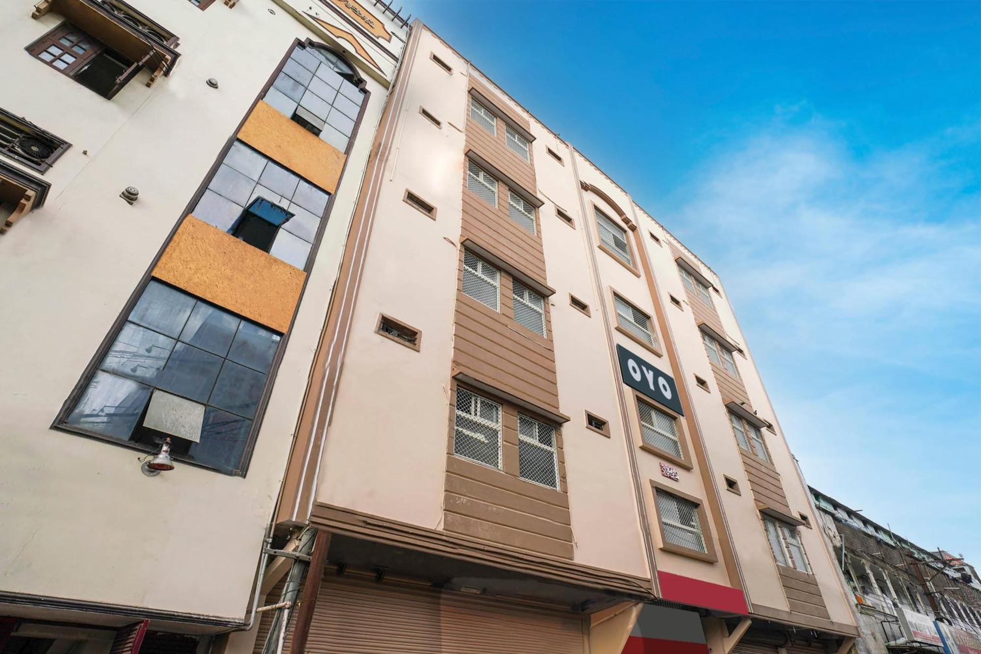 OYO HYD1516 Hotel Aroma Classic Hyderabad Exterior foto