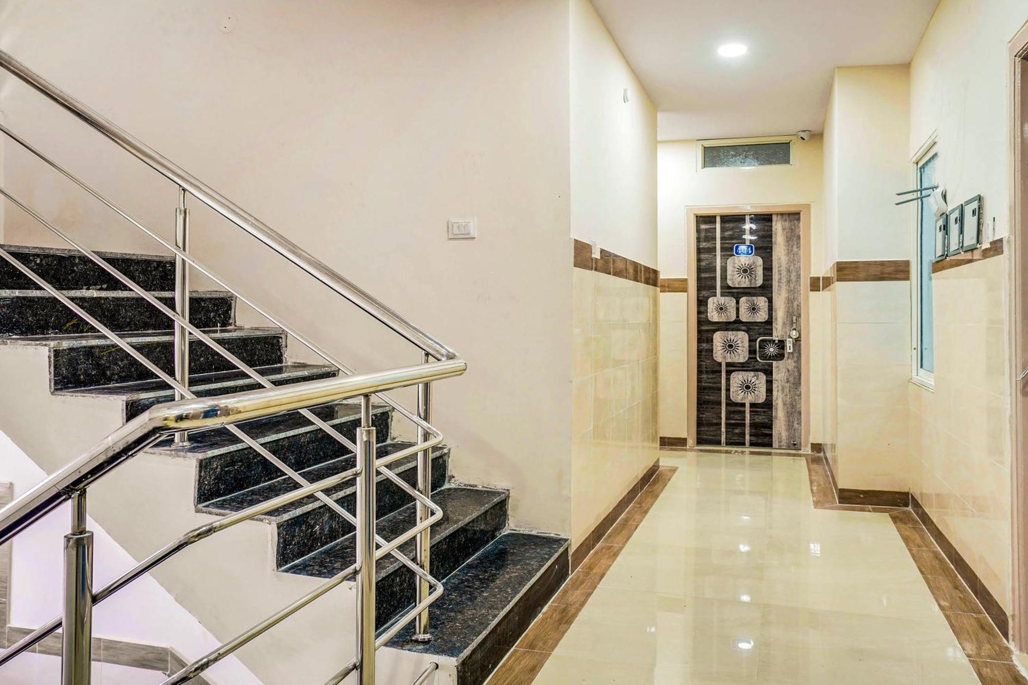 OYO HYD1516 Hotel Aroma Classic Hyderabad Exterior foto