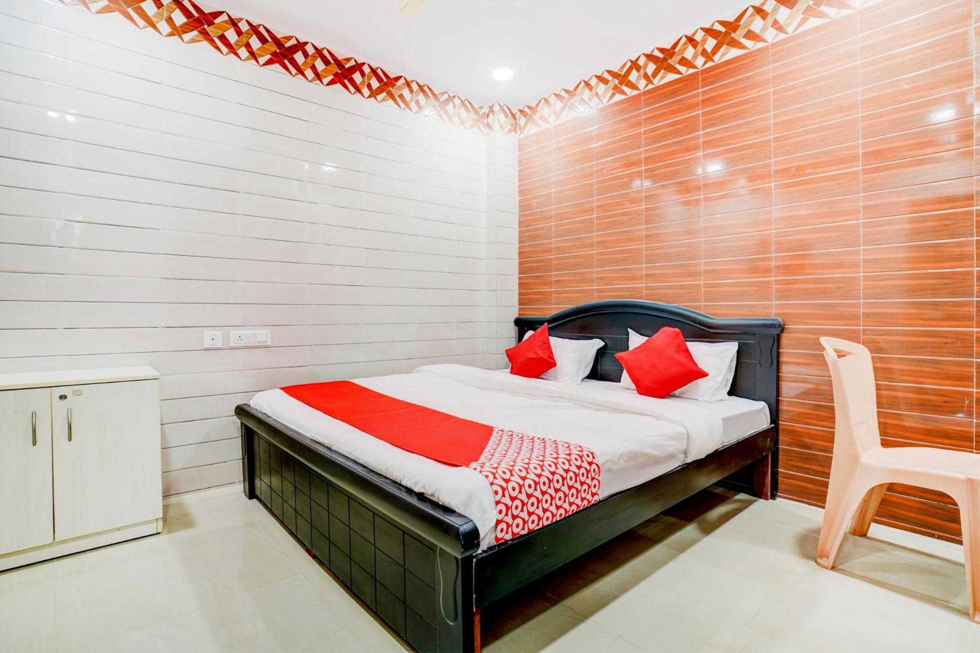 OYO HYD1516 Hotel Aroma Classic Hyderabad Exterior foto